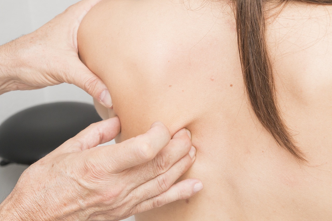 4 skuteczne metody leczenia bólu pleców